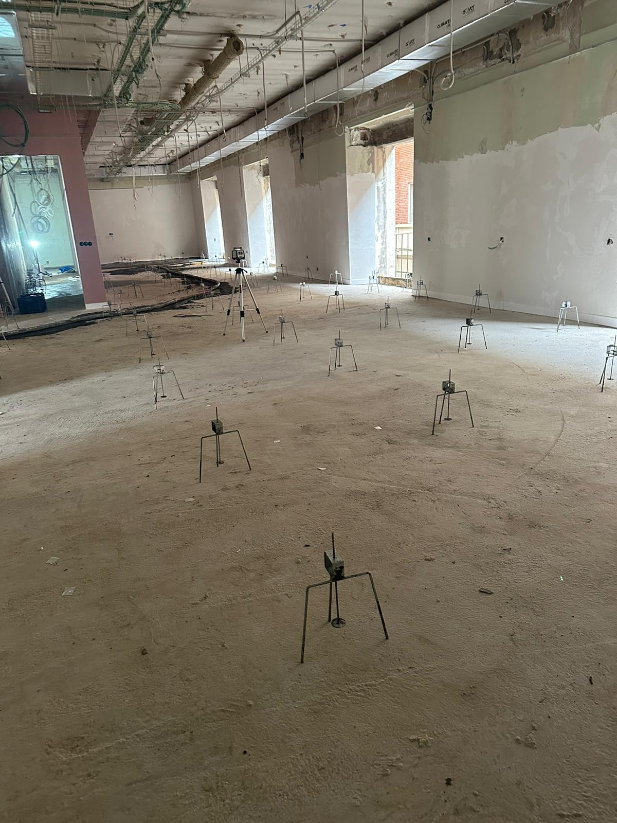 aplicacion suelos autonivelantes radiante Palencia