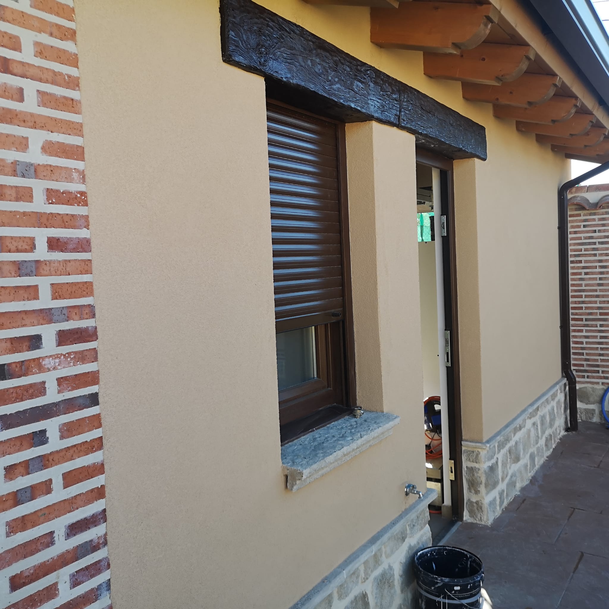 mortero-proyectado-acrilico-burgos