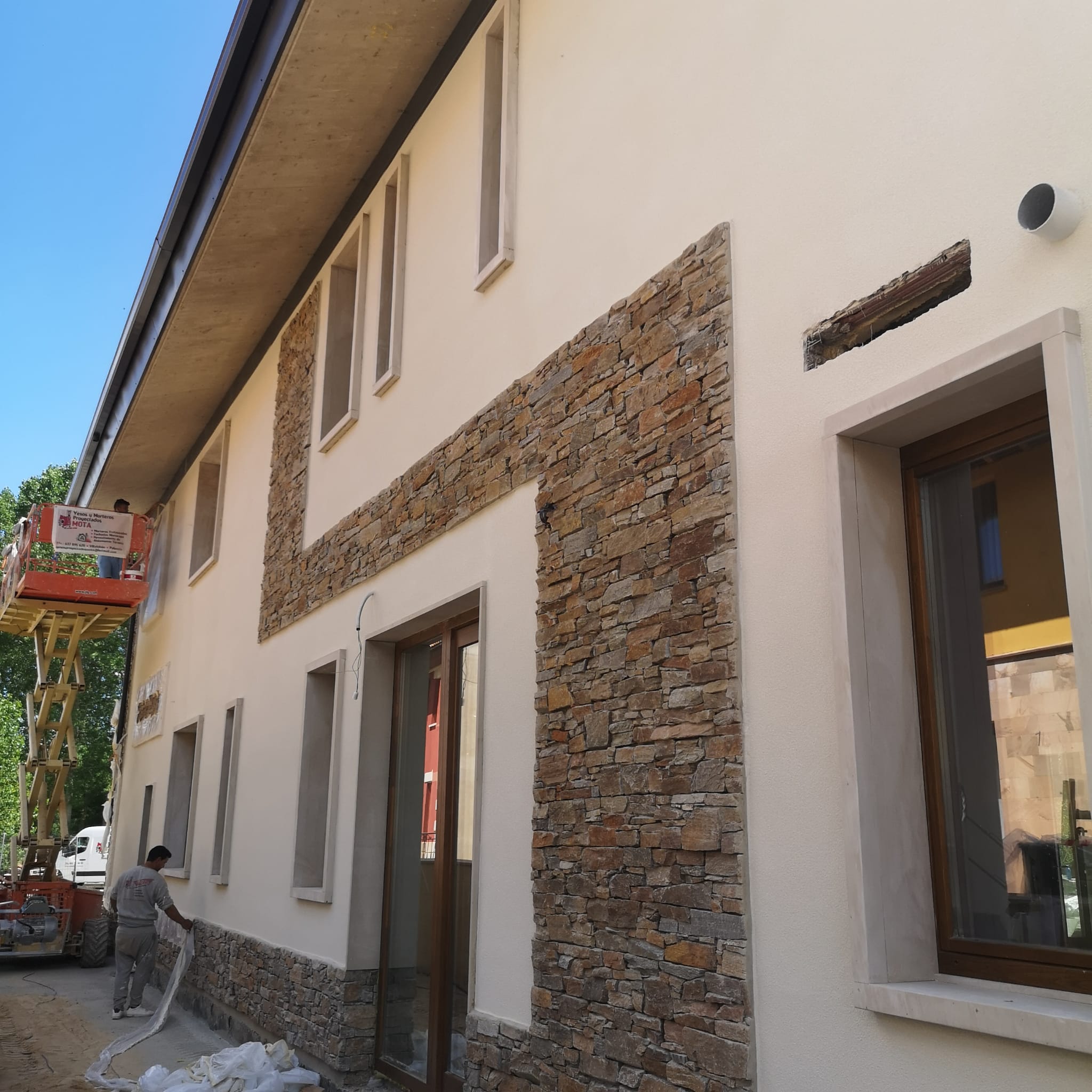 mortero-proyectado-acrilico-valladolid